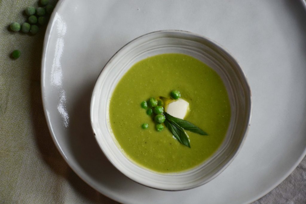 simple-vegan-green-pea-soup