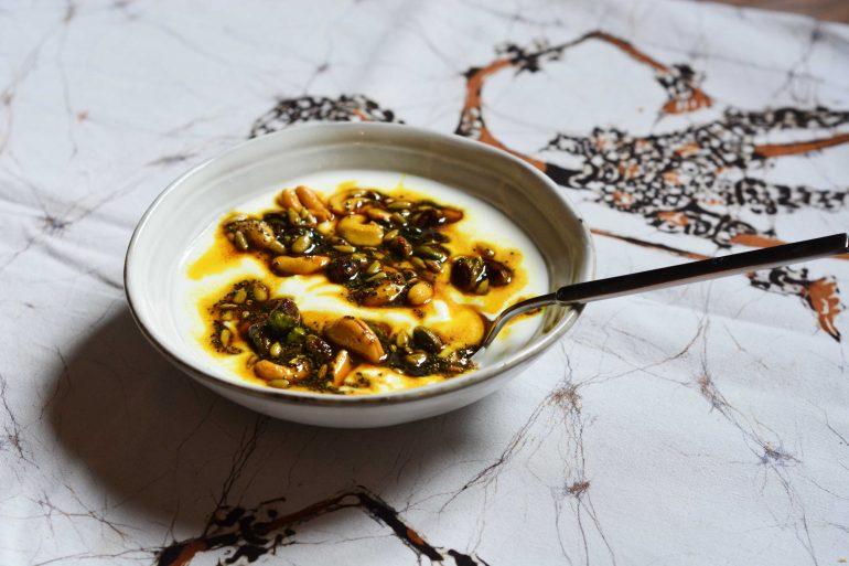 turmeric-breakfast-nut-medley