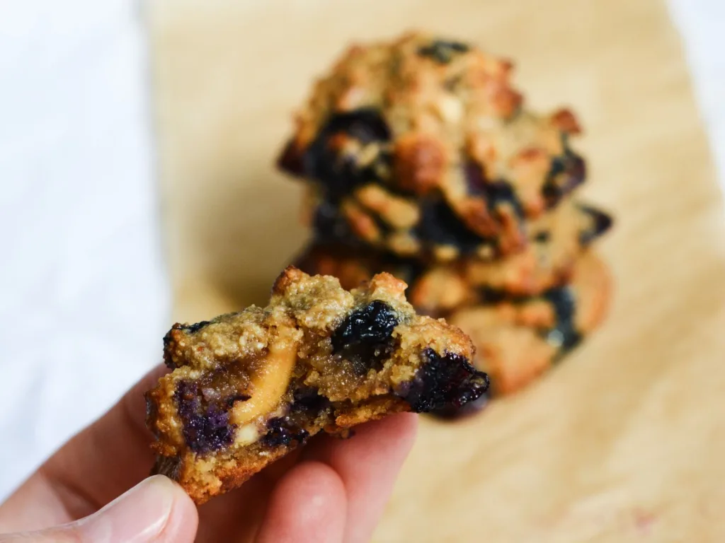 blueberry-almond-cookies-easy